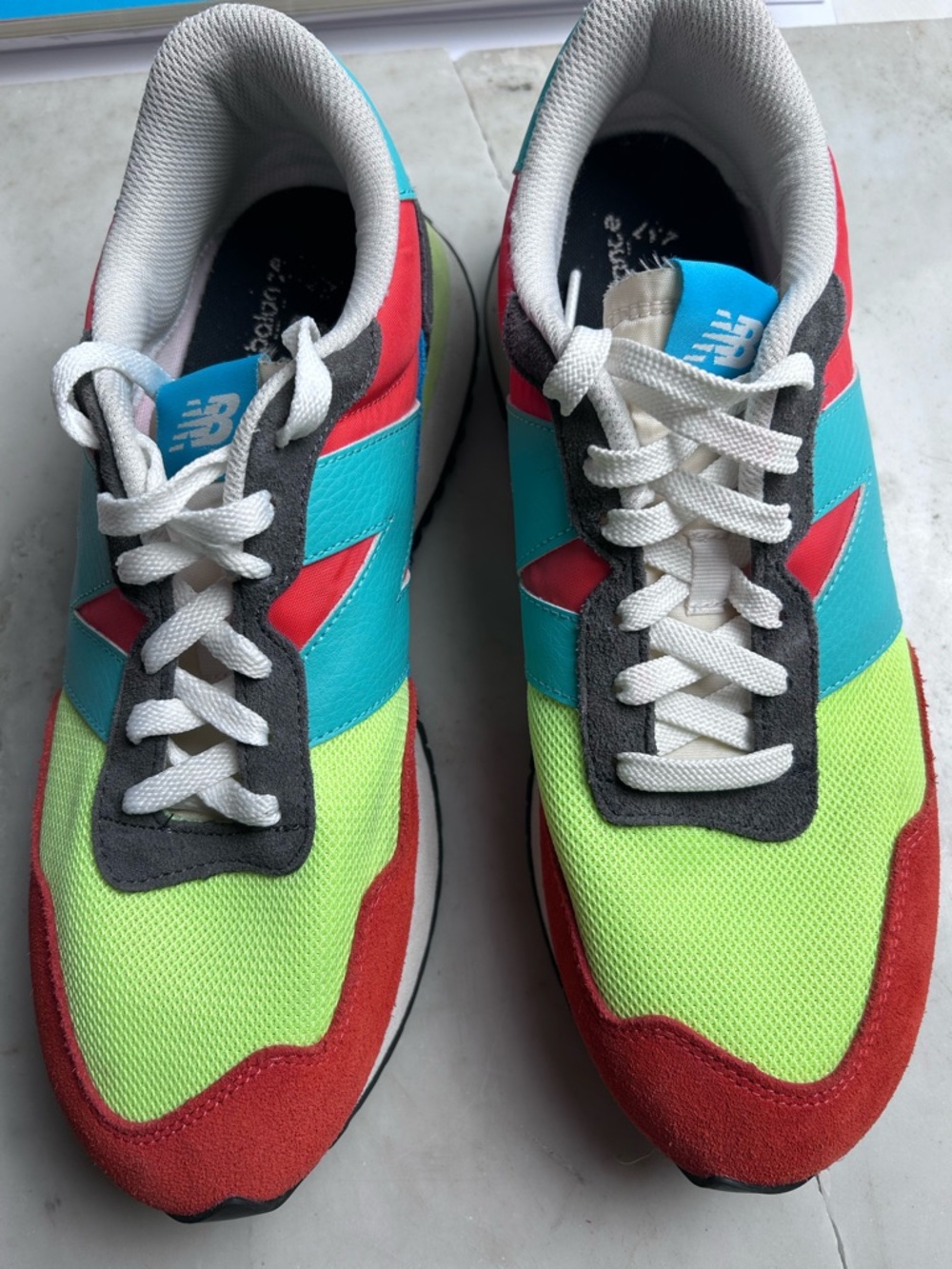 New Balance 237 Neon Lime, Teal & Red Retro Runner men’s size 10 - Picture 2 of 11